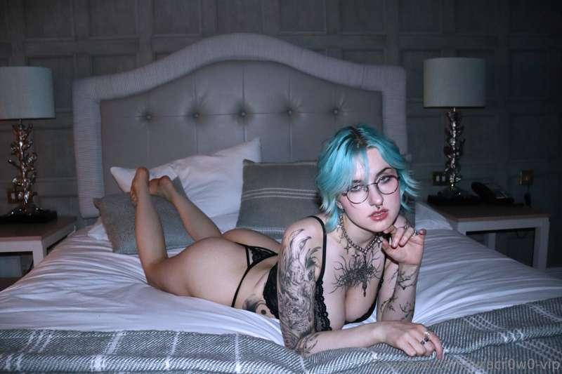 lyracr0w0-vip image #0