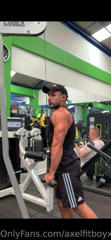 Onlyfans.com/Axelfitboy 20%OFF