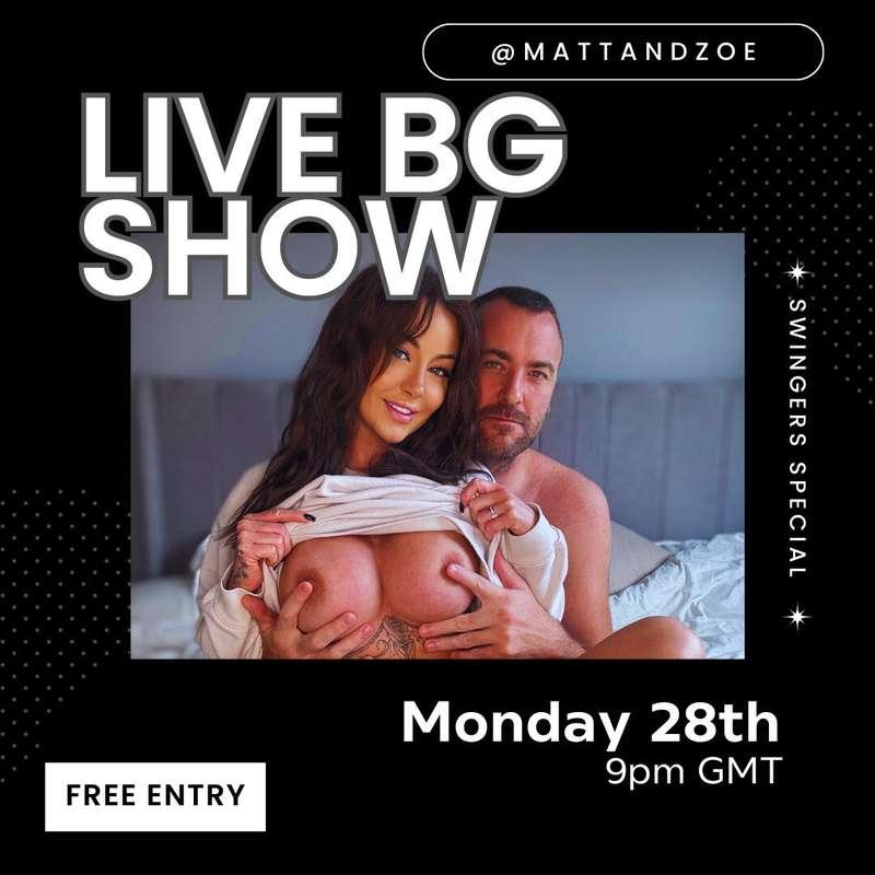 UK swinging couple @mattandzoe are doing a LIVE SEX SHOW TON..