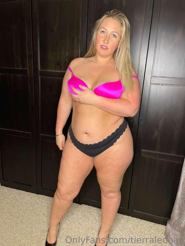 A sexy throwback ❤️🥵🍑💋