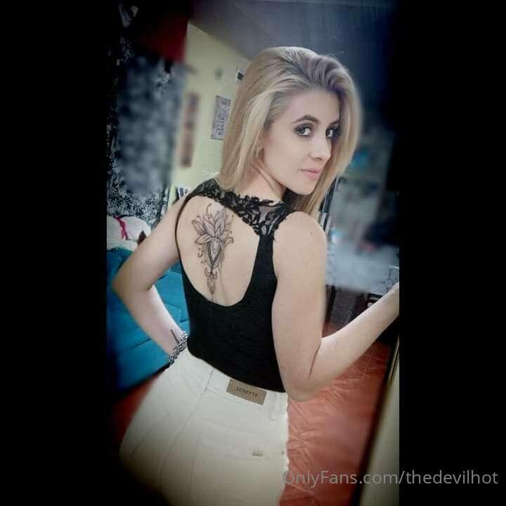 loved the tattoos 💘💘💘
-