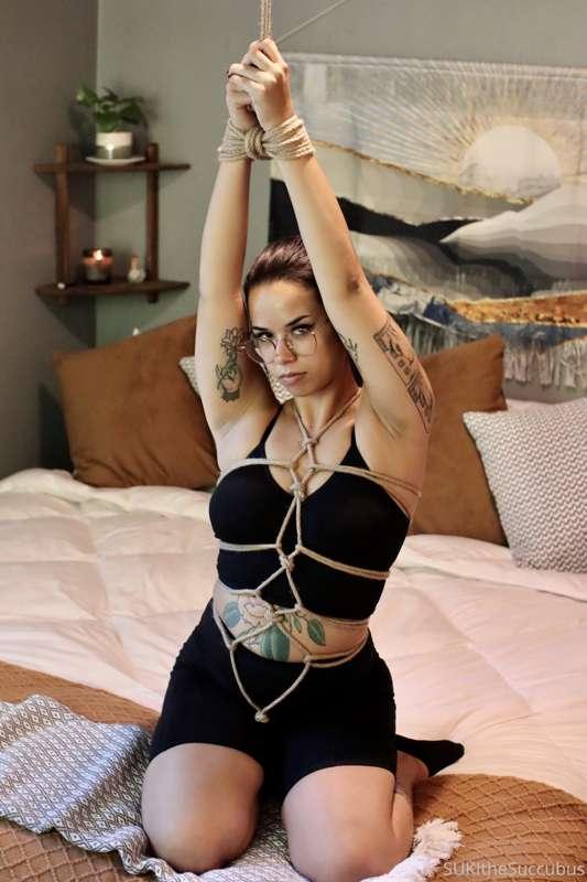 You walk in on me like this… wyd?
-