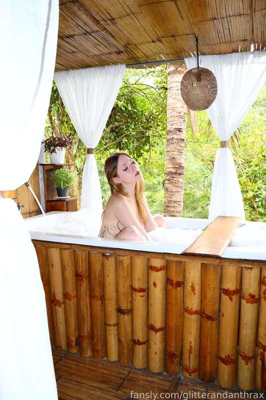 glitterandanthrax image #3