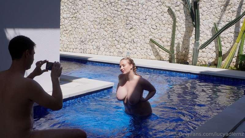 Would you like to be my photographer? 😝 I fucked him after t..