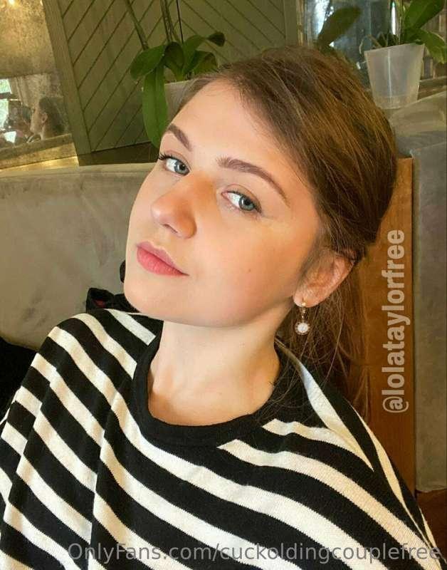 ## 𝐖𝐚𝐧𝐧𝐚 𝐥𝐨𝐨𝐤 𝐬𝐨𝐦𝐞𝐭𝐡𝐢𝐧𝐠 𝐡𝐨𝐭? 🔥🥵  𝐓𝐡𝐢𝐬 𝐛𝐞𝐚𝐮𝐭𝐲 @lolataylorfree..