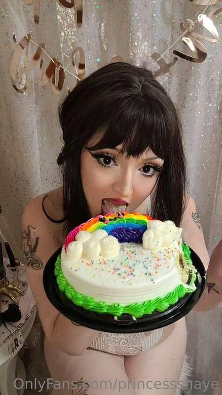 it's my fucking birthday 🩷🎂✨️