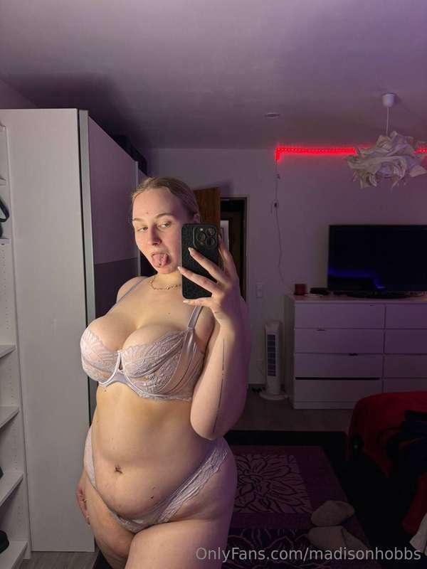 madisonhobbs image #3