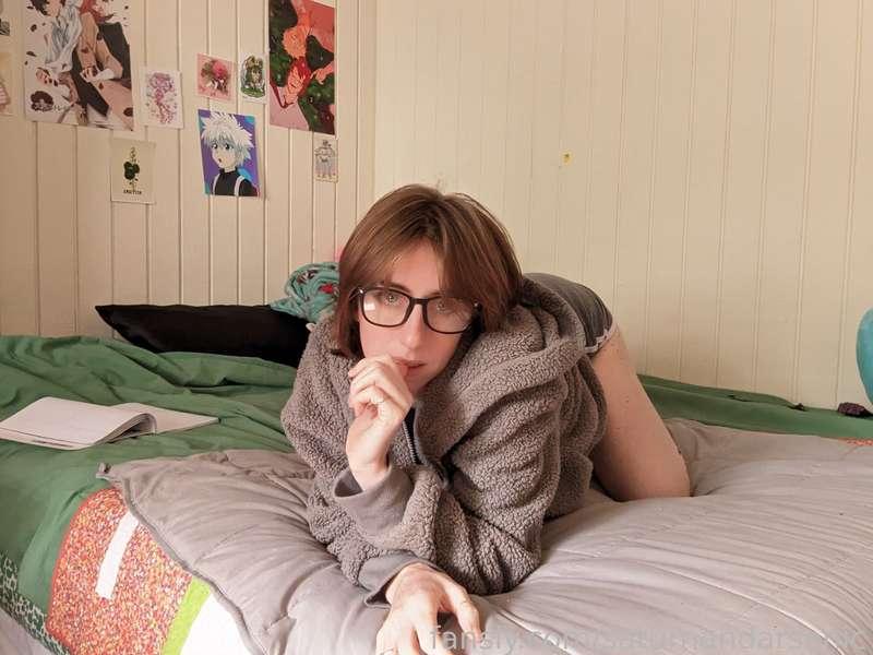 sleepyfawn image #3