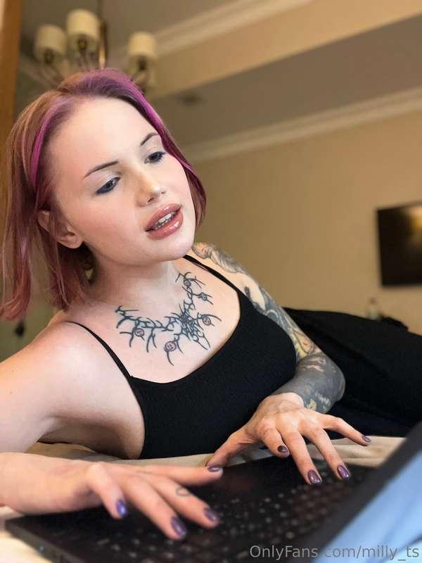 U thought I only know how to play? nahh… sometimes I look li..