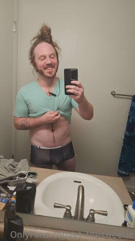 sorry bout that BIG ASS forehead