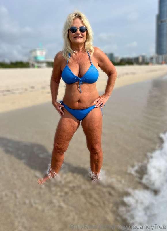 Beach day💋💋💋Candy