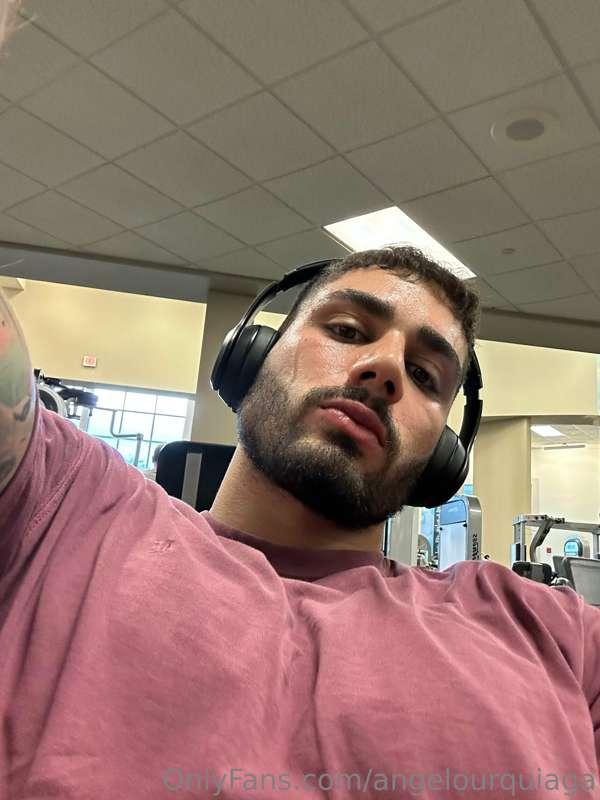Work out done ✅  you like me sweaty?