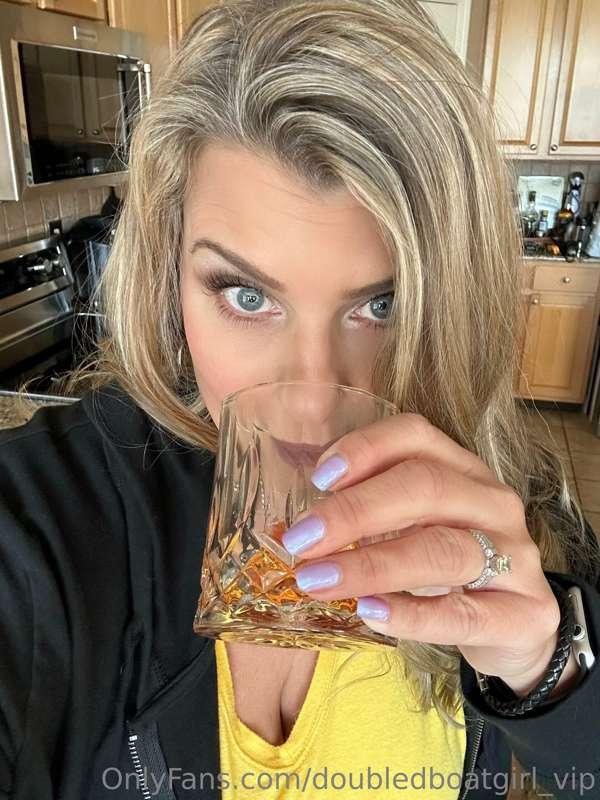 Ready to play on a Monday FunDay!! 😈