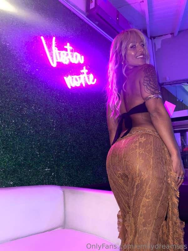 I’m a slave for you 🫦