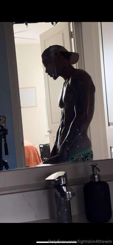 Horny as soon as I woke up… problem solved 😜 Tip $20 to watc..