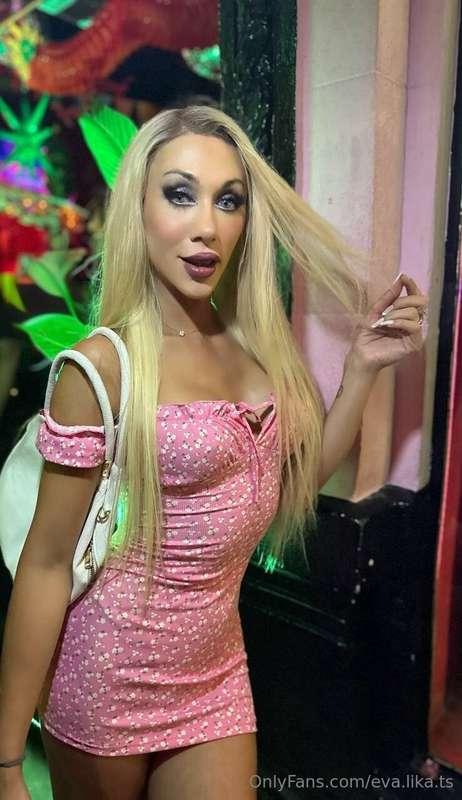 On stage I am the queen 🤩 and you will never be able to take..