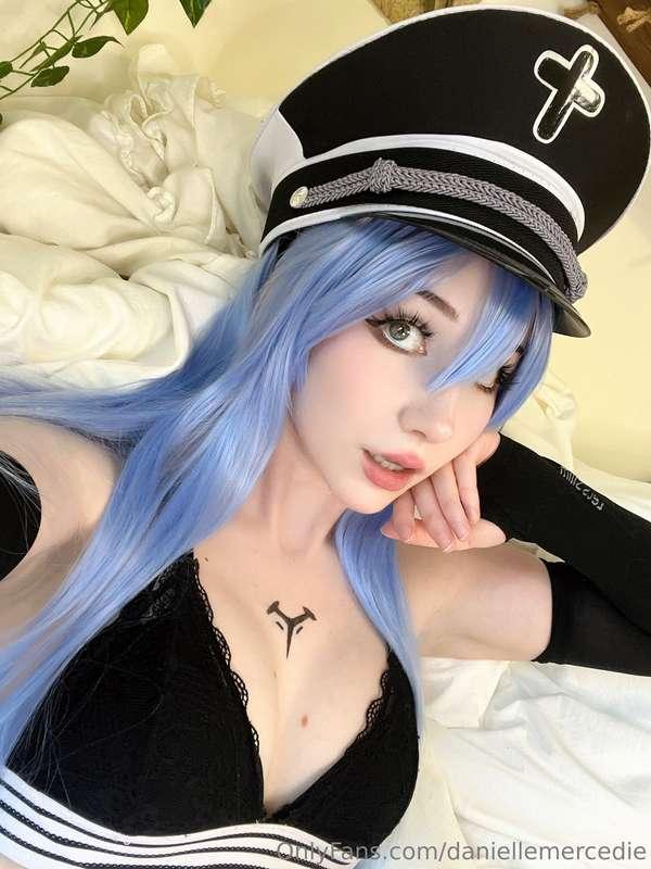 daniellemercedie image #1