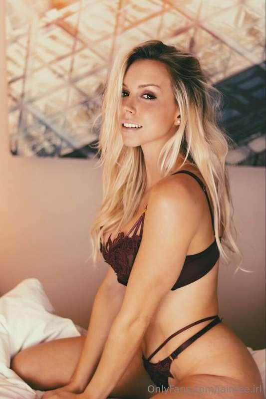 baby... I want to rate your cock. and im feeling super gener..