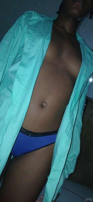 Can I model for you ☺️