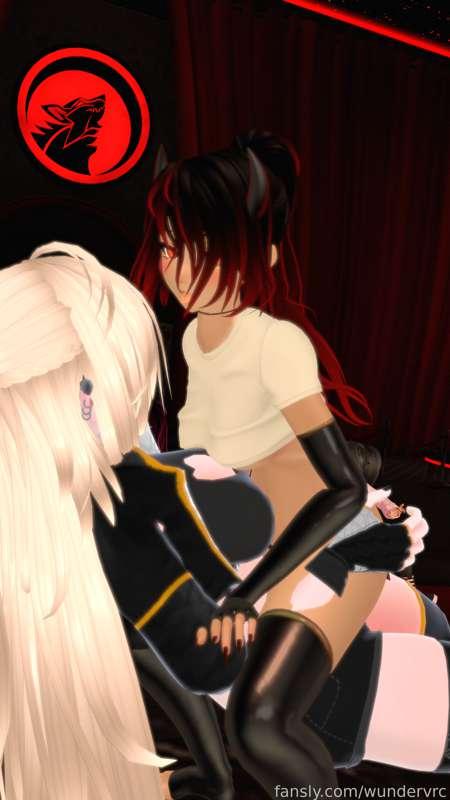 Had a fun time dancing at @ClubCrimsonMoon! :3