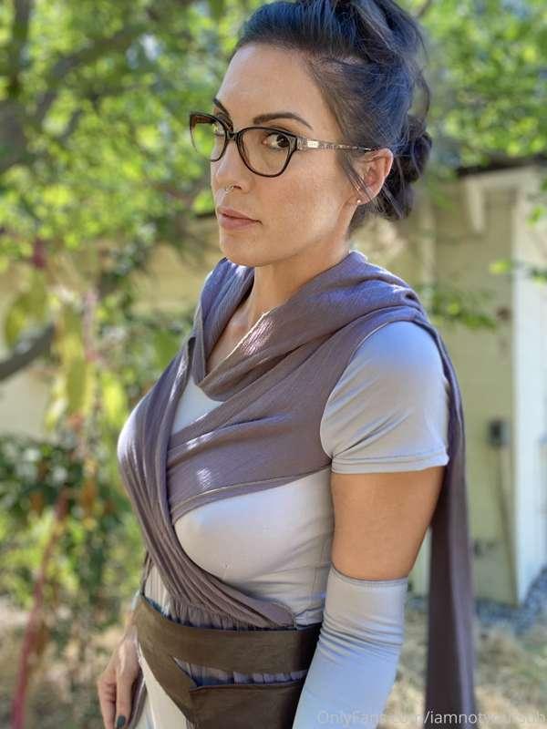 Nerdy Rey ⭐️ Are you a Star Wars fan?