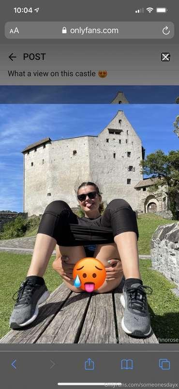 Check out the nice view from the Castle visit on my new pict..