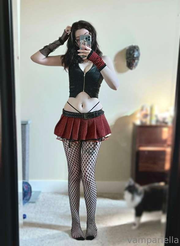 booty gettn bigger :3