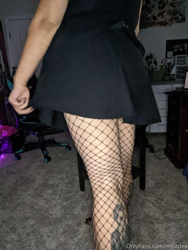 Pictures from last week , I hope you like them ! Also sneak ..