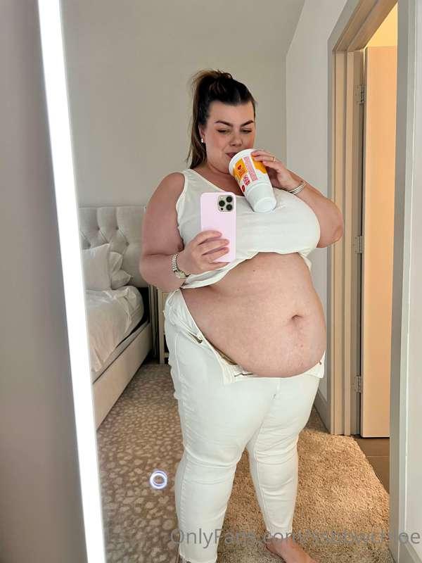Nothing like letting down the belly after a day in jeans tha..