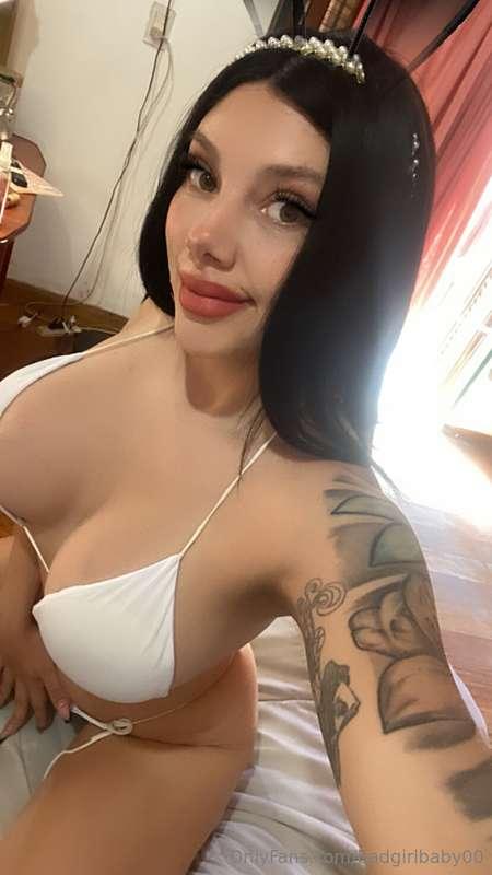 Baby Can you help me for buy a gift hot 🍆 my birthday 🙏❤️😍😘😘