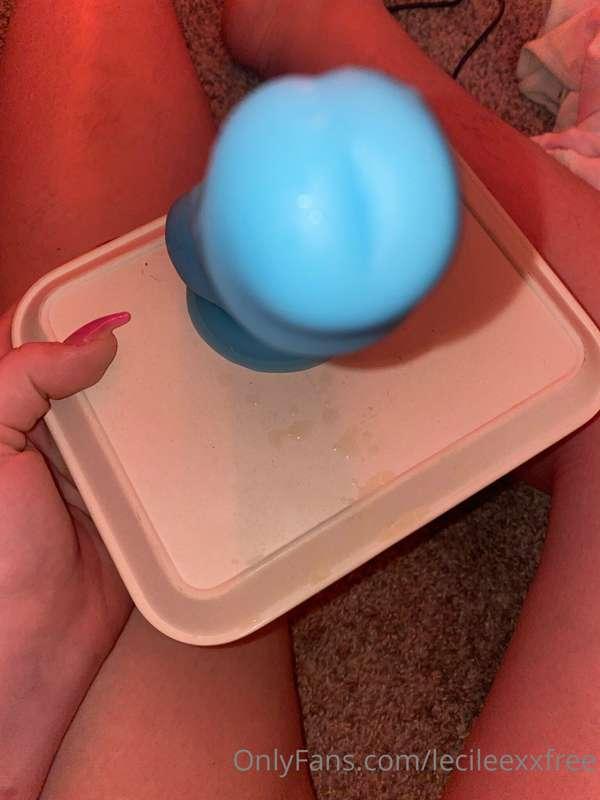 View the full post, to see my tight pussy cumming all over m..