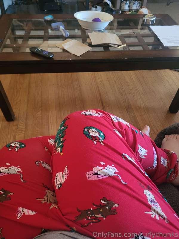 Good morning luvs! It's nearly Christmas. 