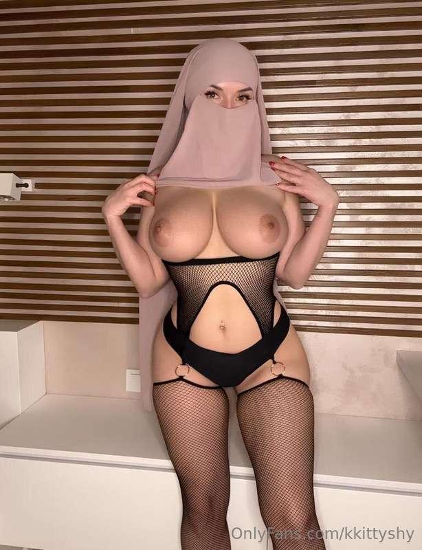 😍FREE SUBSCRIPTION TODAY😍 @sara.black @sara.black This hot M..