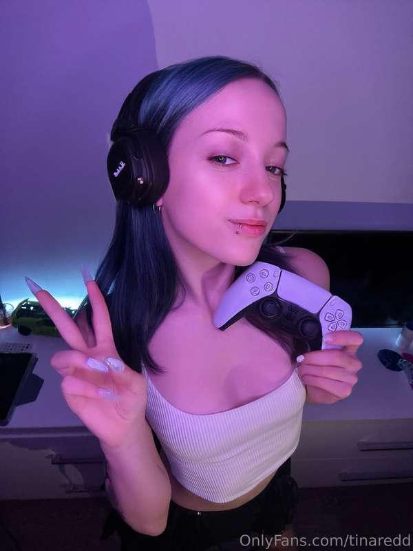 I love horror games, my favorite game is Outlast - it gives ..