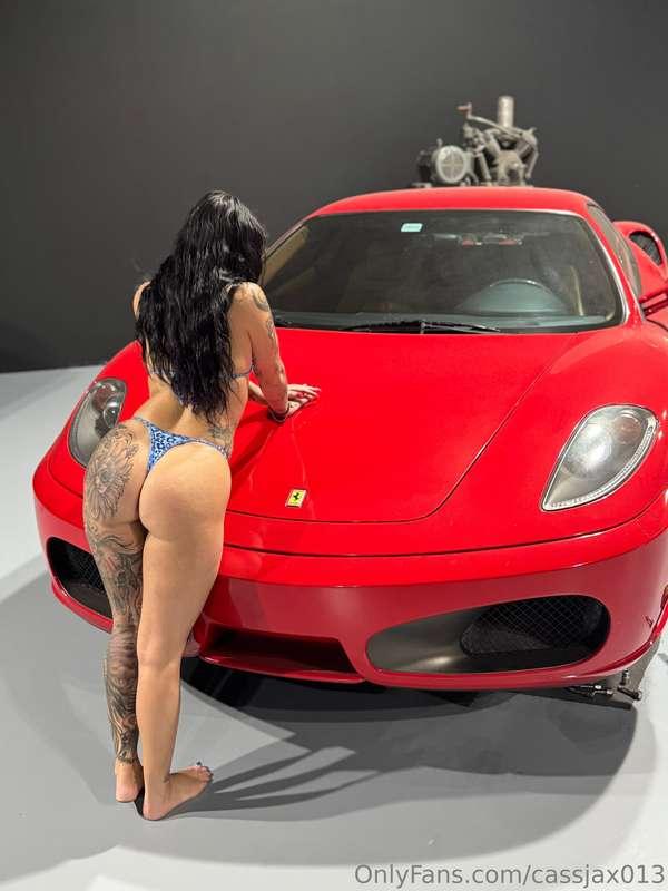 Bend me over the hood of your Ferrari 😏😝Content house is in ..