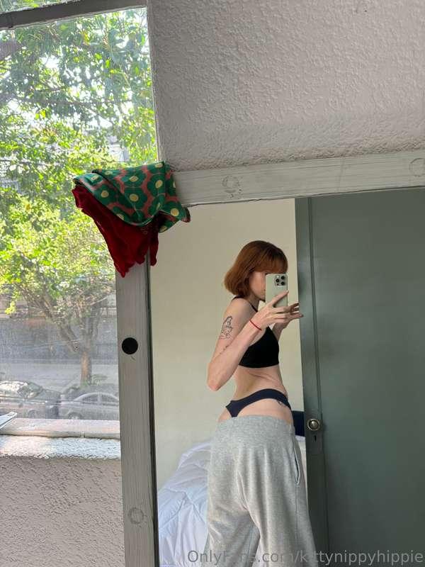 kittynippyhippie image #0