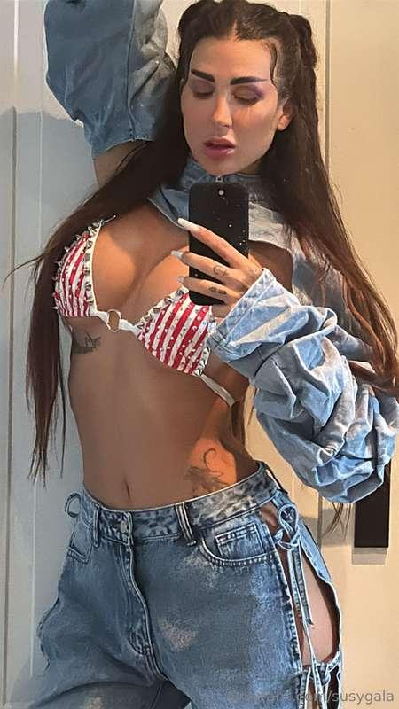 do you like these sexy clothes? 🤗🤗🔥