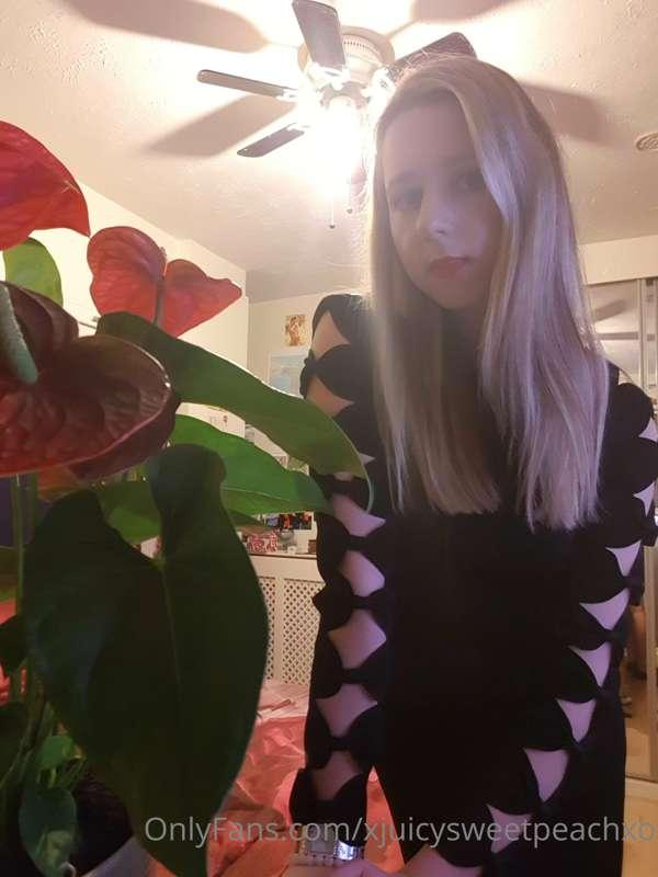 xjuicysweetpeachxo main image