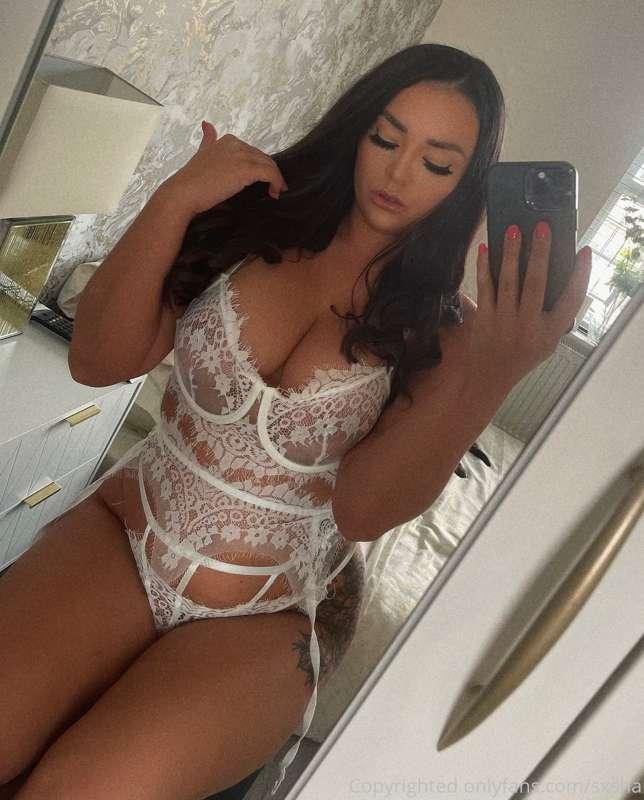 I’ve ordered lots of new lingerie to make content in 😈