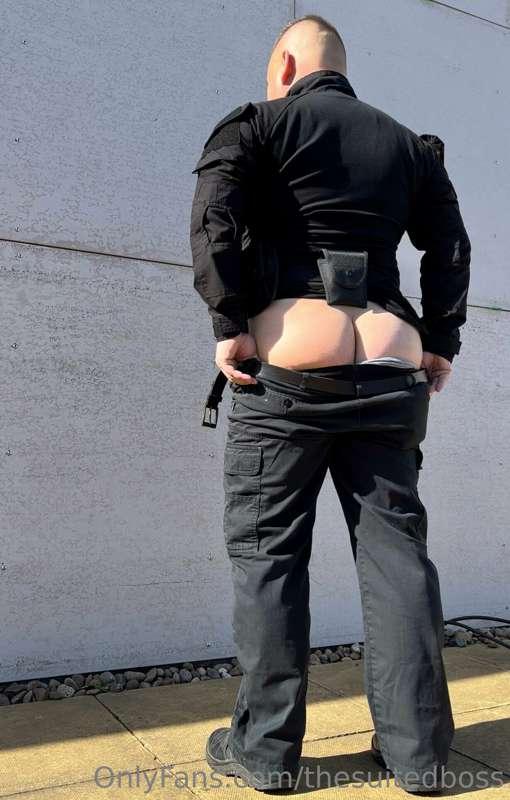 thesuitedboss image #9