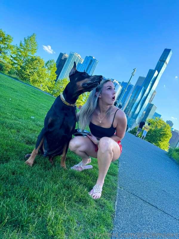 Such a perfect day for a walk in the park with my 🐕