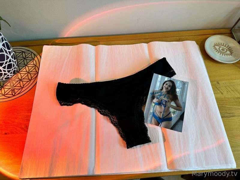 ✨Surprise Panty Special✨ Tip $75 and leave the panty choice ..