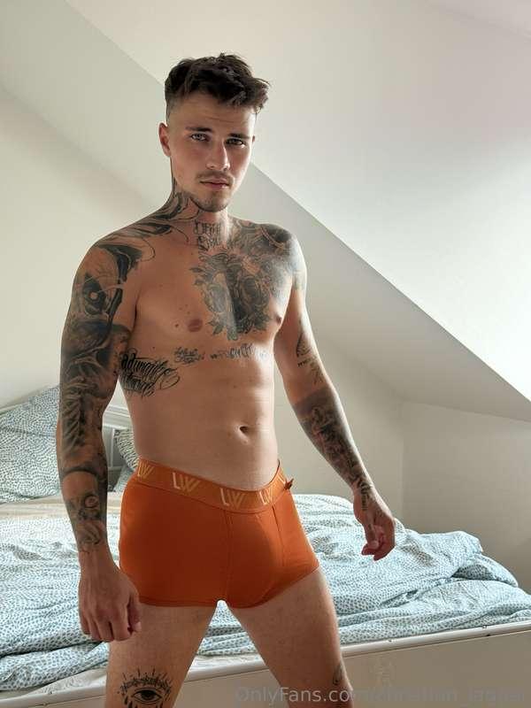 We will be so wild that we break the bed 🤫😈
