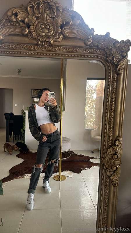 Not the only pole I want to be riding 😈