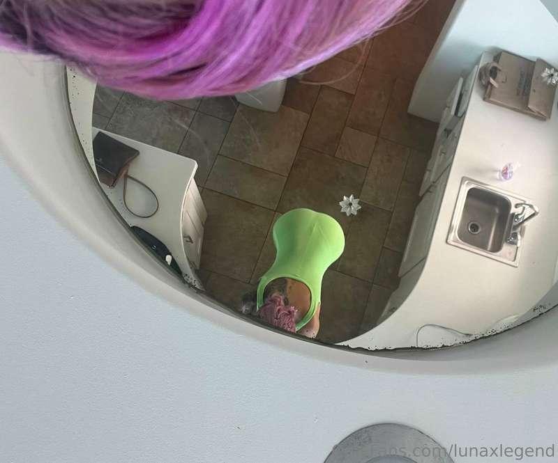 I’m shaped like a penis lol