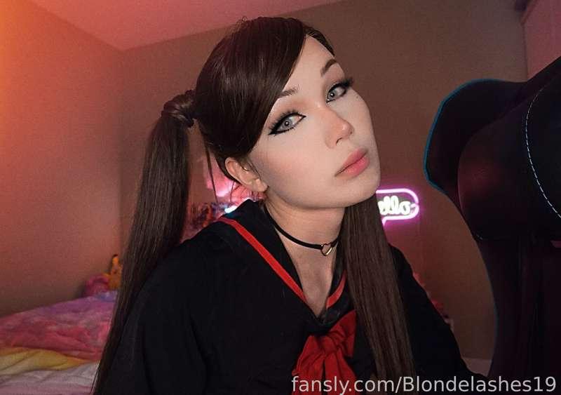 blondelashes19 image #0