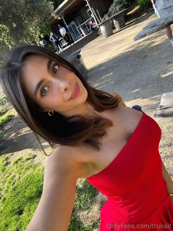 Want a peek under this red? 😈❤️‍🔥