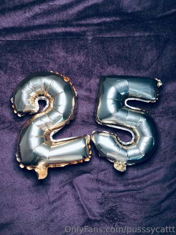 GUESS WHAT !!! 🥳