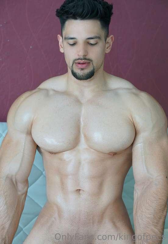 Who would like to have my as his personal coach in the gym ?..