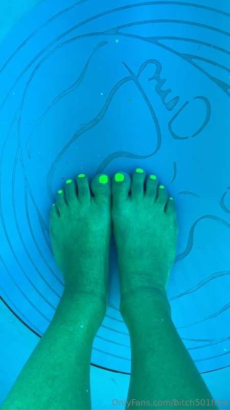 bitch501free image #3